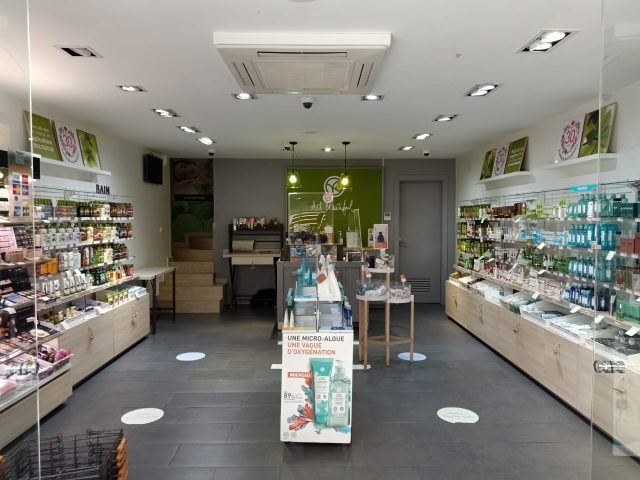 Yves Rocher - Essaouira - +212 5244-72361