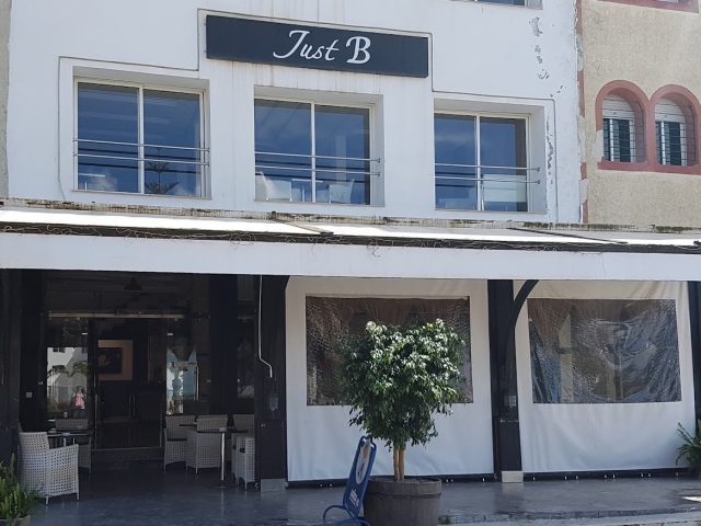 Café Just B - Bouznika - +212 5376-49966