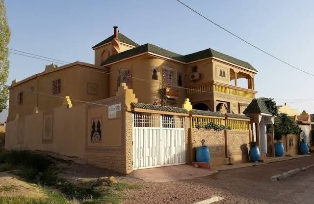 Riad Villa Midelt - Midelt - +212 5353-60851