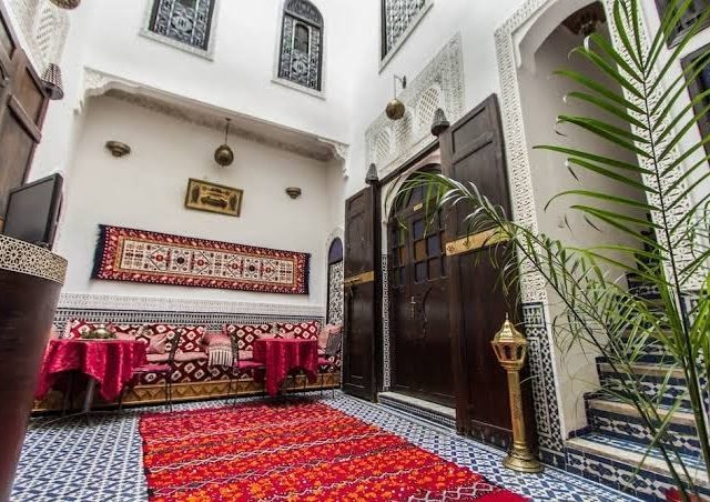 Riad Taha - Fès - +212 673-662067