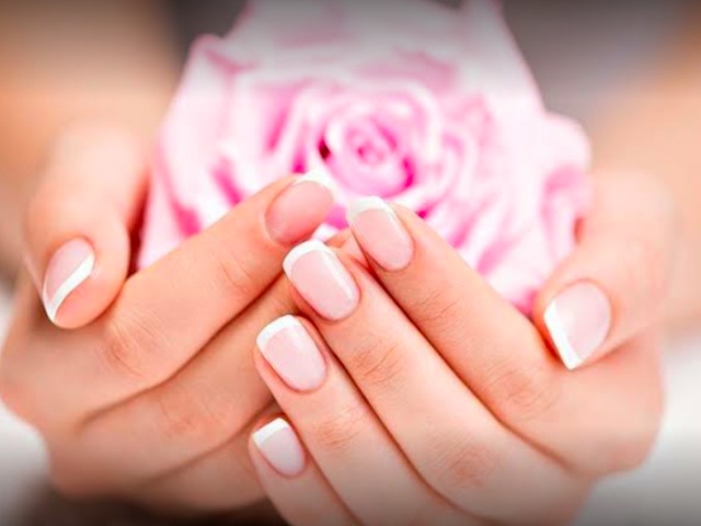 angelina parapharmacie - centre de beauté - Bouznika - +212 612-706258
