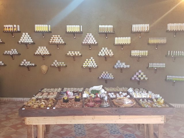 Argan Oil Cosmetics & Cook Shop