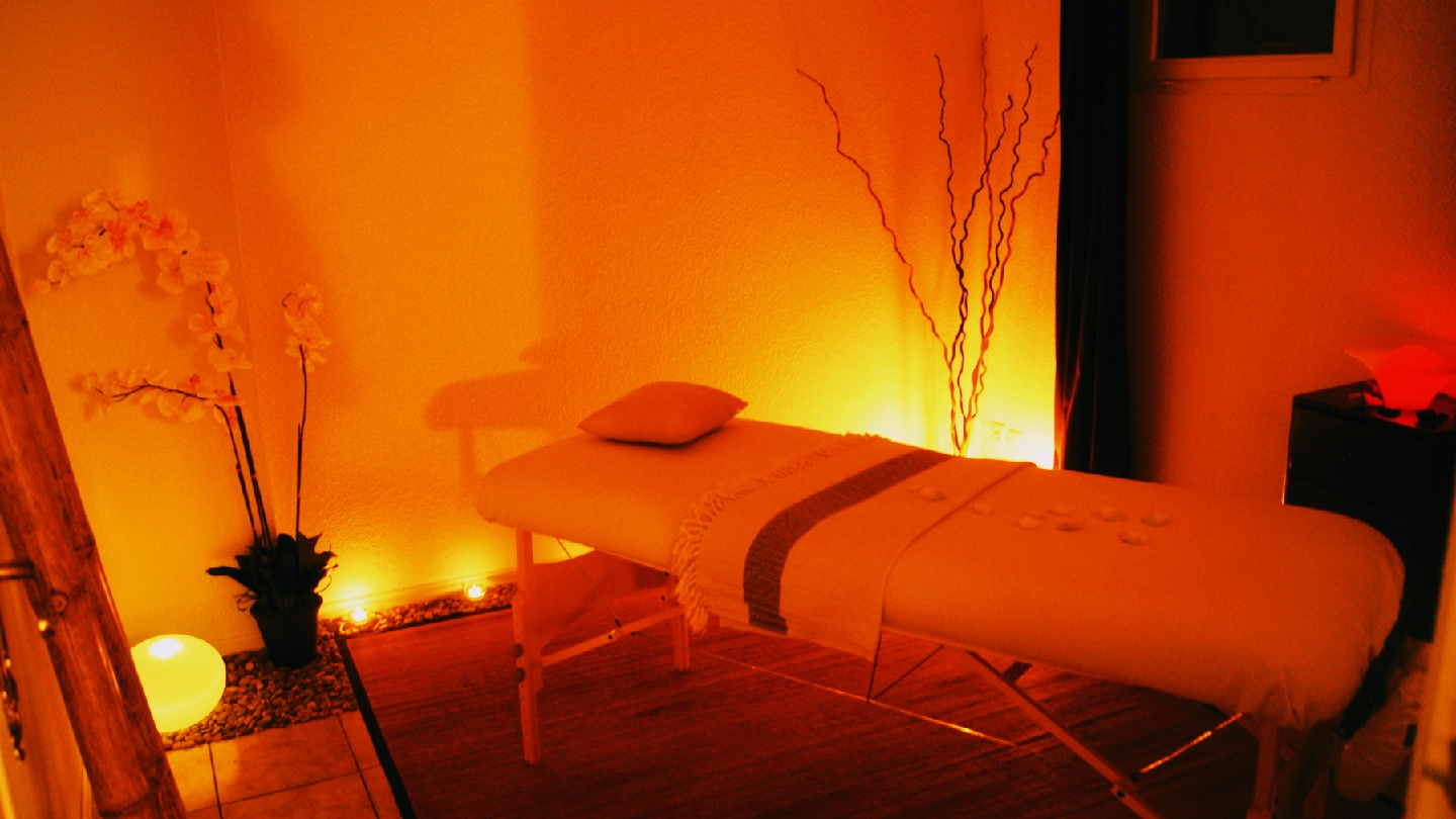 Lotus spa nada