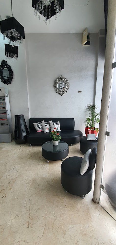 Women's beauty center