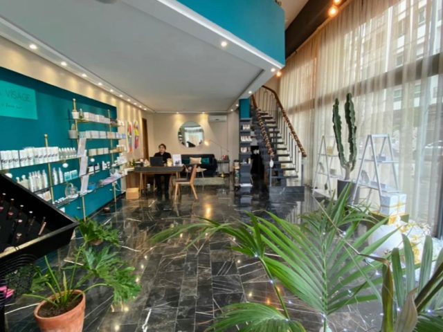 Bar à visage - Casablanca - +212 5222-57778
