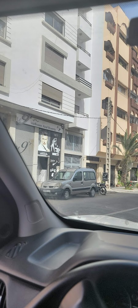 Le 9