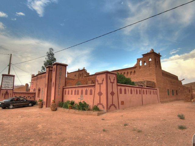 Auberge kasbah tifaoute café restaurant - Aït Ben Haddou - +212 666-646692