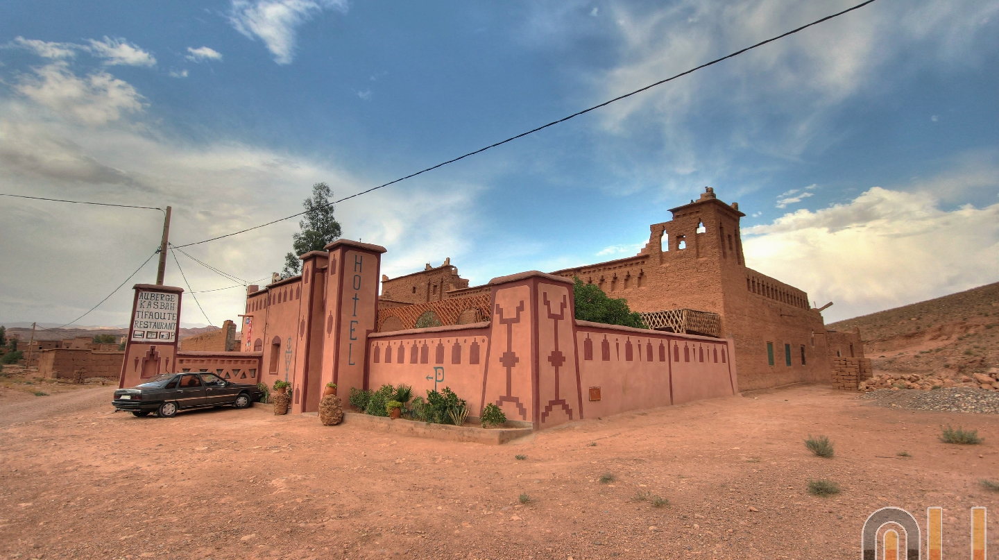 Auberge kasbah tifaoute café restaurant - Aït Ben Haddou
