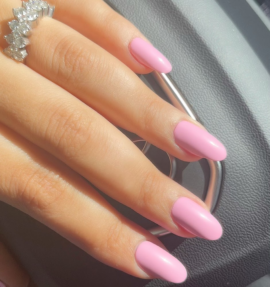 Glowy beauty lounge