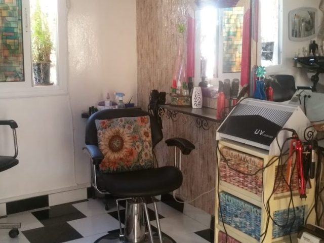 Salon de coiffure Warda - Tanger - +212 617-958984