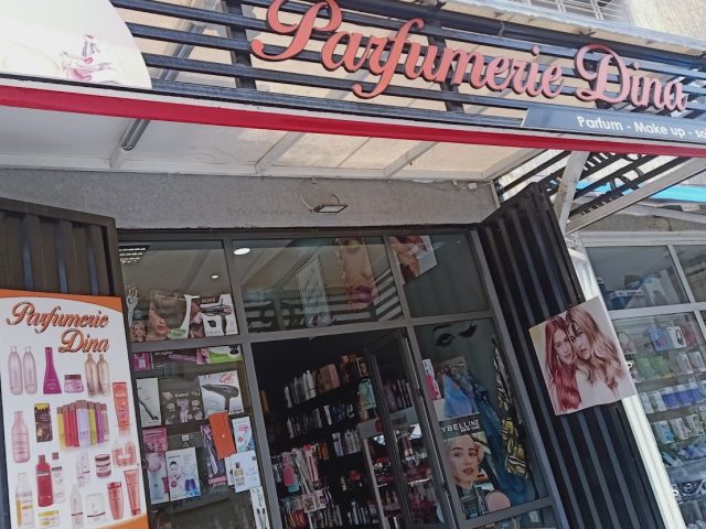 parfumerie dina - Fès - +212 644-470400