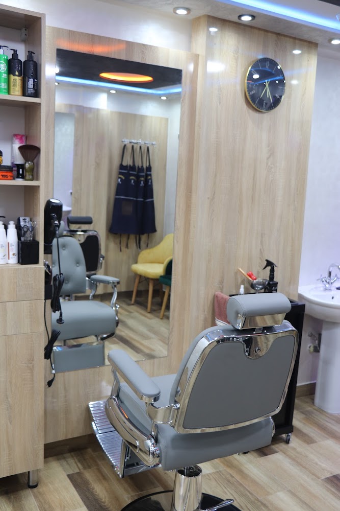 SALON FORBICI 2