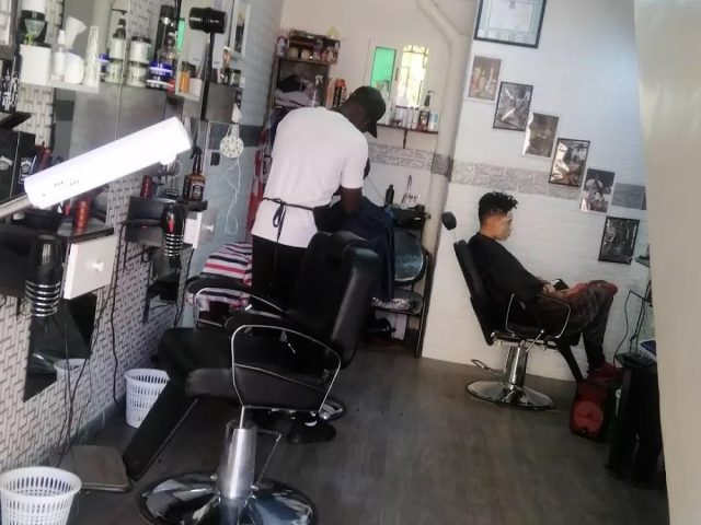 Barber Shop Tazii - Sala Al Jadida - +212 669-243311