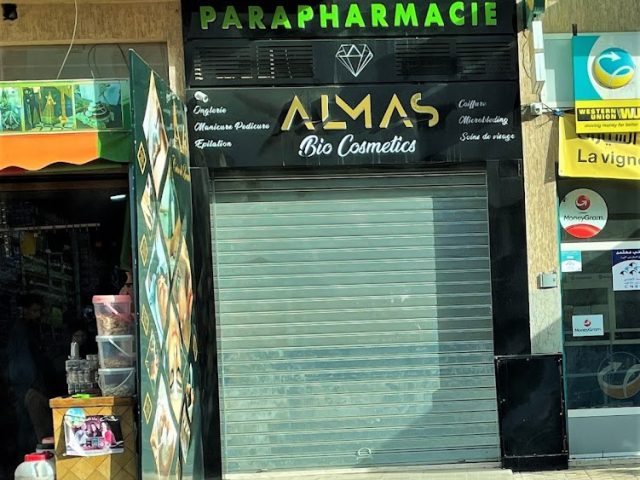 Parapharmacie et centre de beauté - almas bio cosmetics- - Casablanca - +212 770-841745