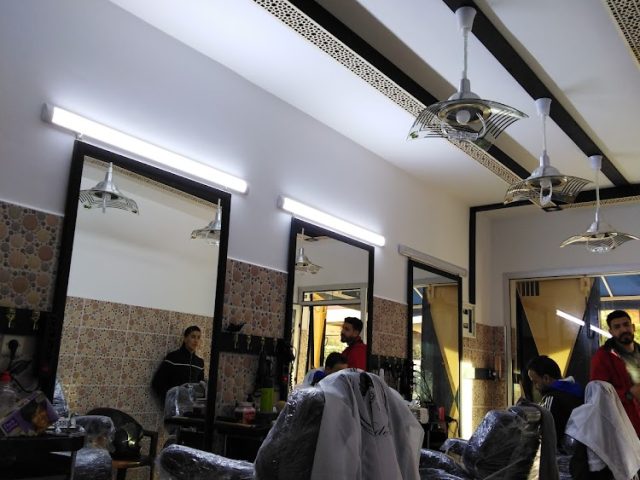 Salon de coiffeur Manchester - Oujda - +212 650-084092