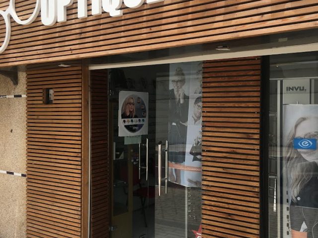 optic 10/10 - Essaouira - +212 5247-83638