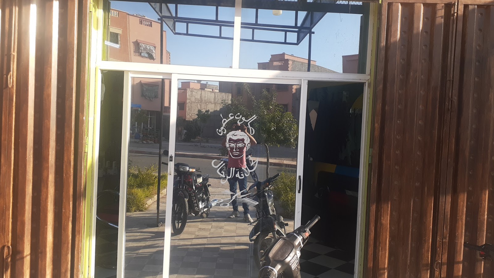 coiffeurs ben azouz *abdelatif*