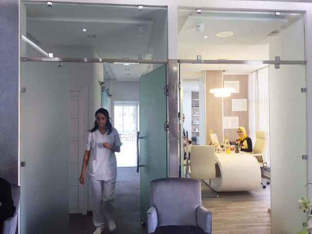 CABINET SLAOUI DE DERMATOLOGIE ET LASER - Fès - +212 5356-24696