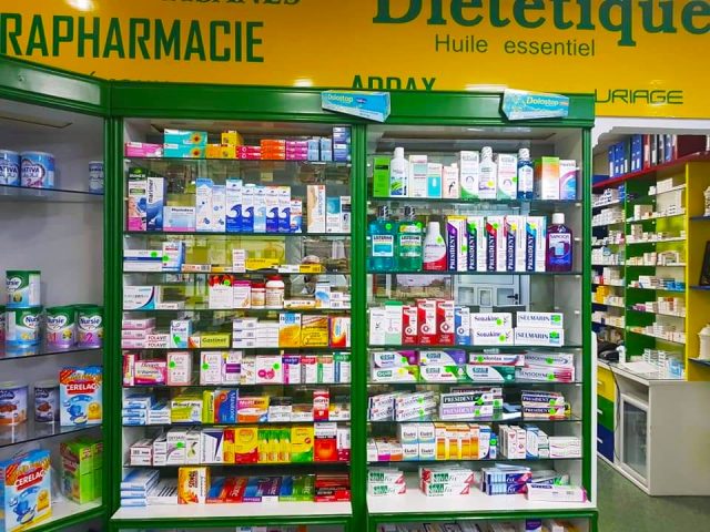 Pharmacie -Parapharmacie-orthopédie Dior Elmakhzen - Tétouan - +212 5399-60749