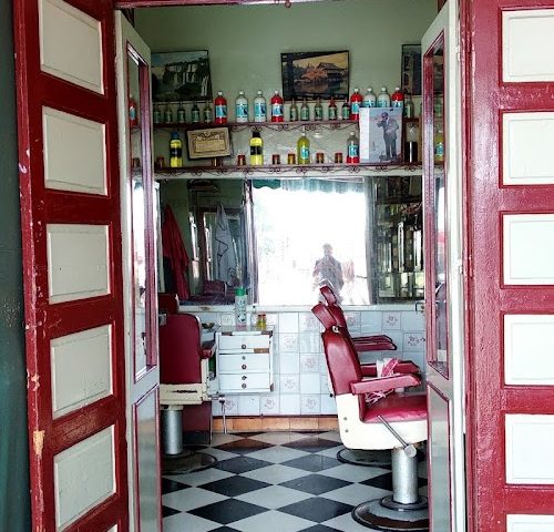 Peluquería Y Barbería ,La Medina Del Rey