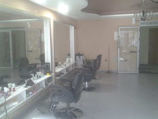 Salon Star - Marrakech - +212 698-146480