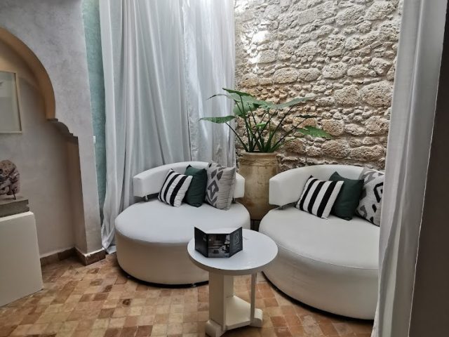 Azur Art & Spa - Essaouira - +212 5247-85794