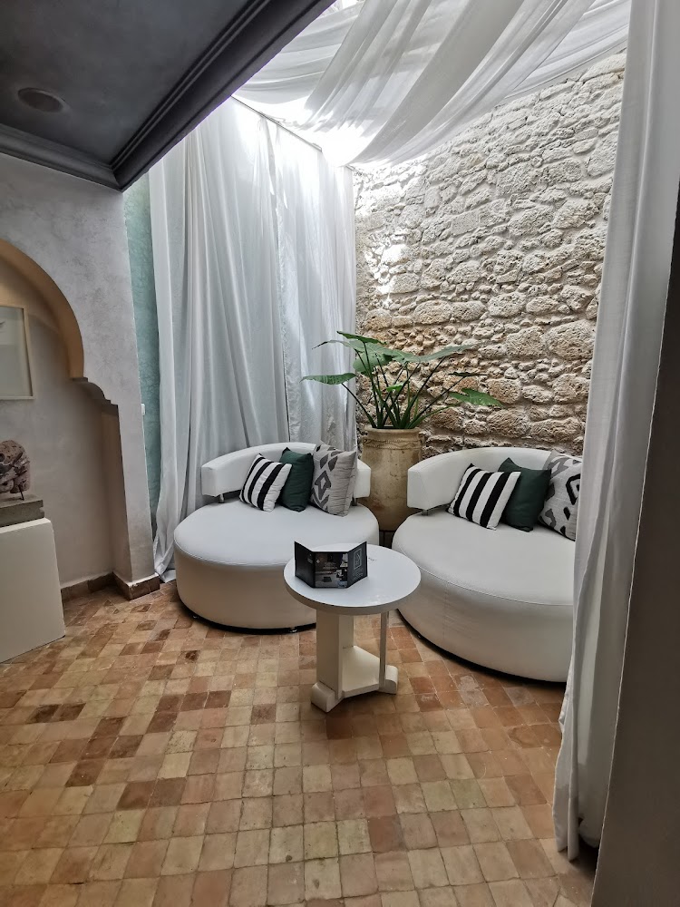 Azur Art & Spa