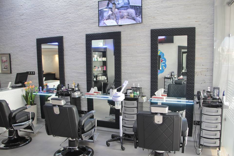 Salon Elegance