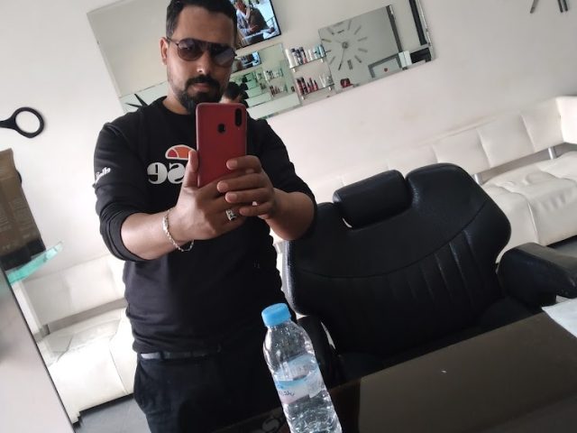 COIFFEUR CHEZ YOUSSEF Hay Riad - Rabat - +212 652-356961