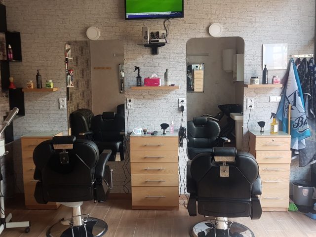 صالون الحلاقة SMIRKOU - Mechra Bel Ksiri - +212 676-834170