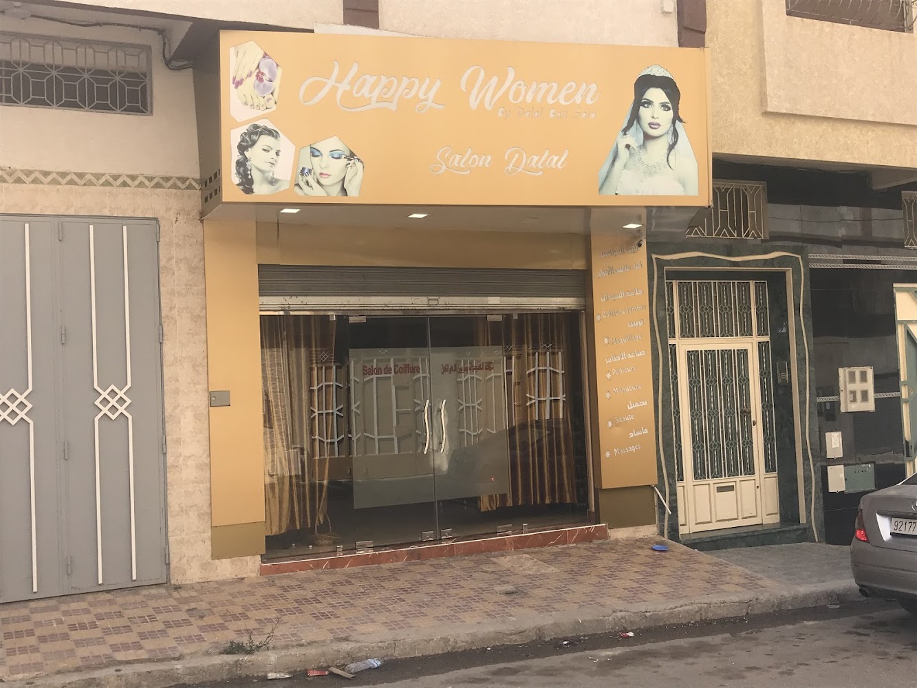 Happy women - Tanger