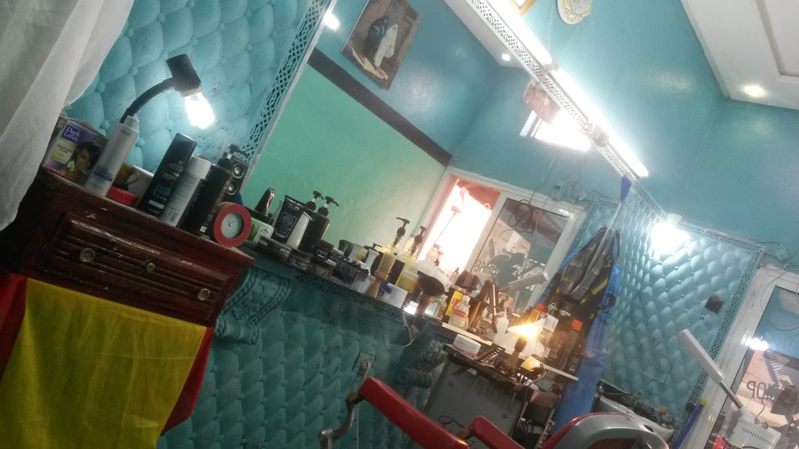 SALON SALVADOOR COIFFEUR