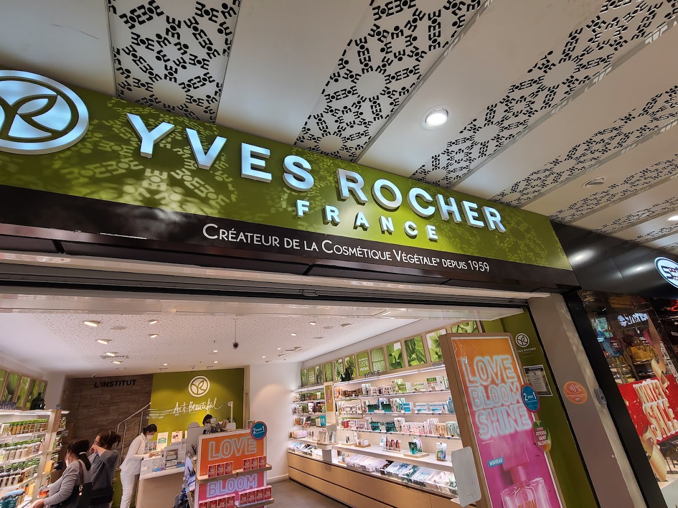 Yves Rocher