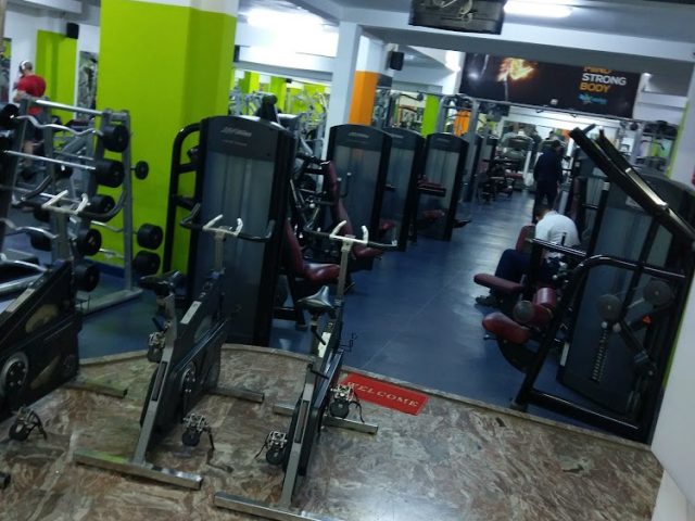 Revive Sport - Salé - +212 5378-02903