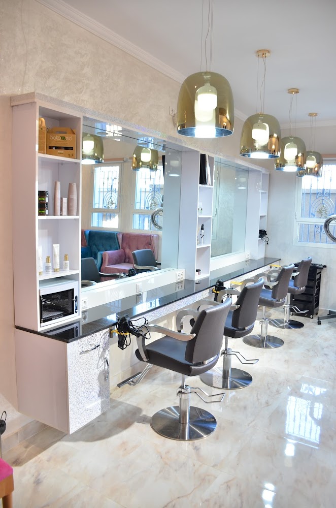 Salon Nas Hair Centre de Beauté et Coiffure