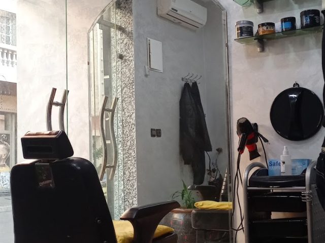 حلاق آدم