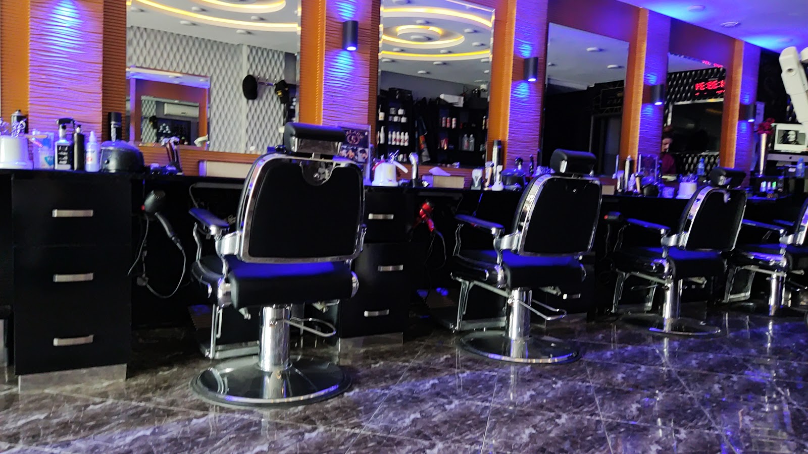 Salar’s coiffure & esthétique