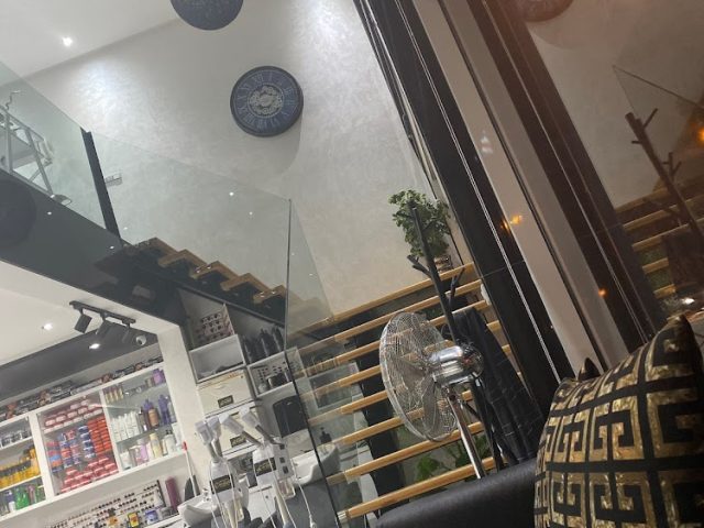 l'artiste Barber shop coiffeur