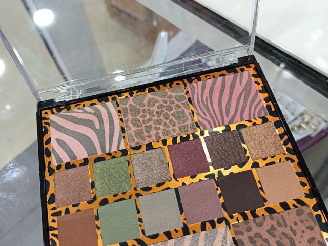 Parfumerie Omar 57 - Khouribga - +212 661-737058