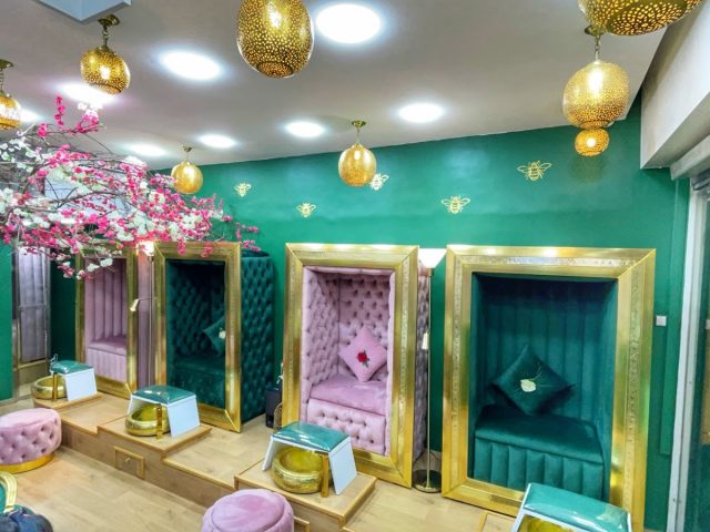 QUEEN'S 2 - Meknès - +212 5355-16991