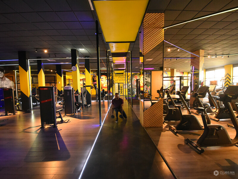 Adrigym Ain chkef: Salle de sport