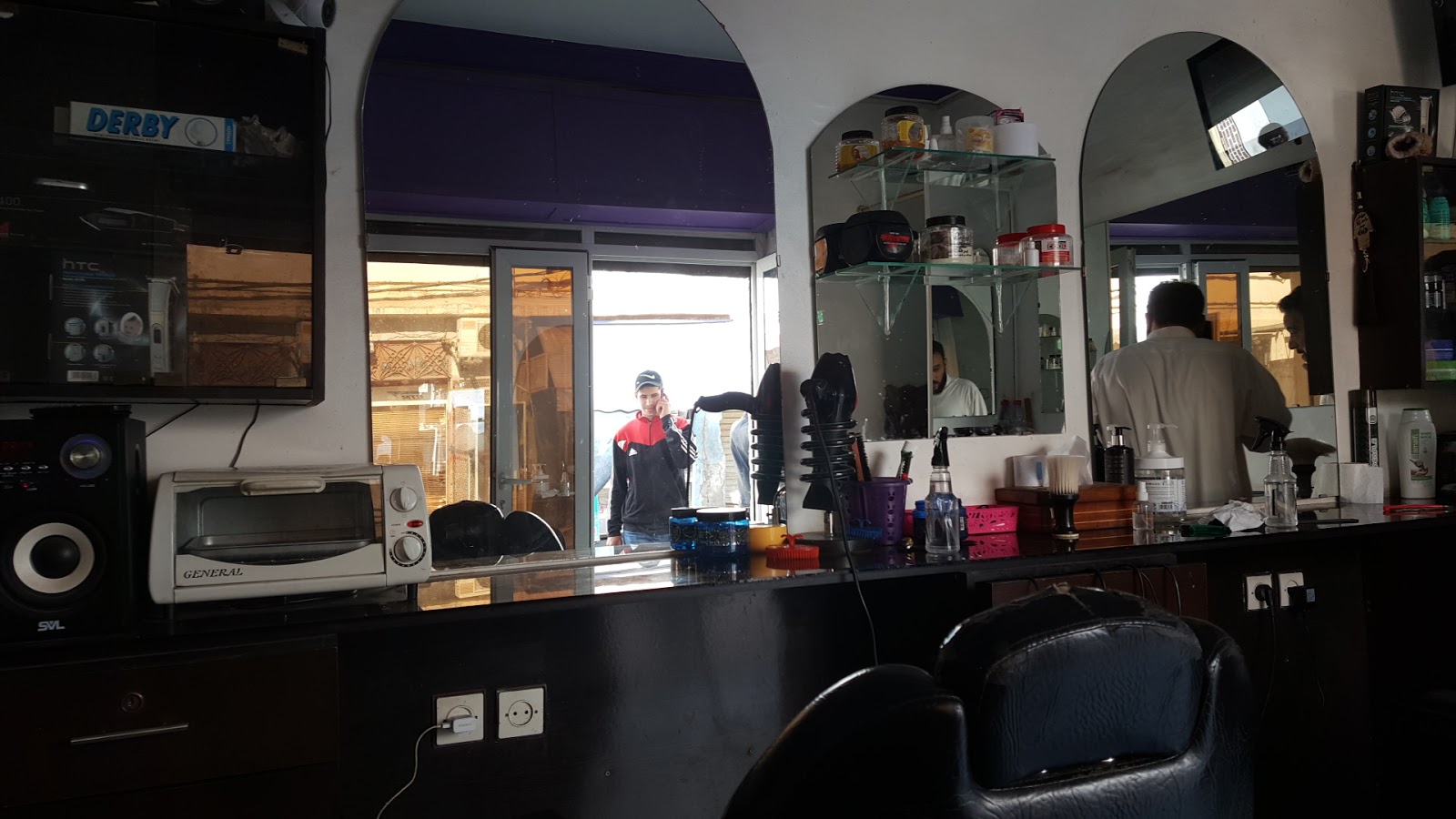 Salon De Coiffure "Chez Rachid" Pour Homme