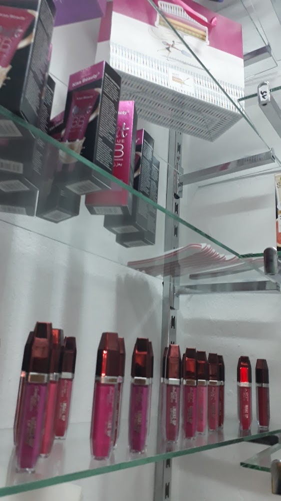 ANOUAR Cosmetics