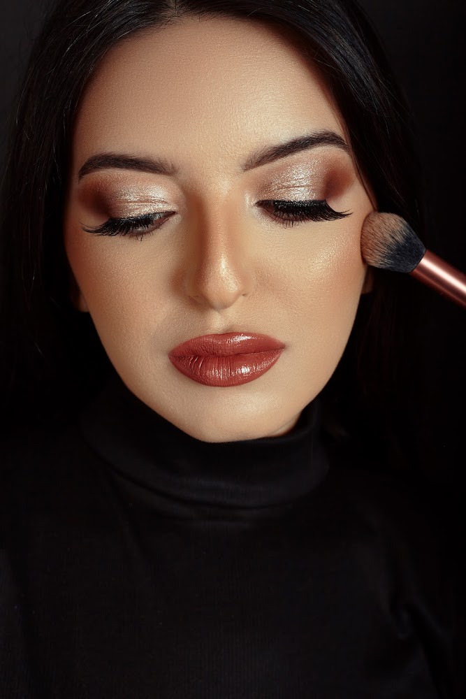 Leyla's Touch Makeup Artist & Hair stylist