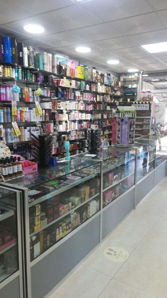 عطورات أزمير فركس - Souk Elarbaa Du Gharb