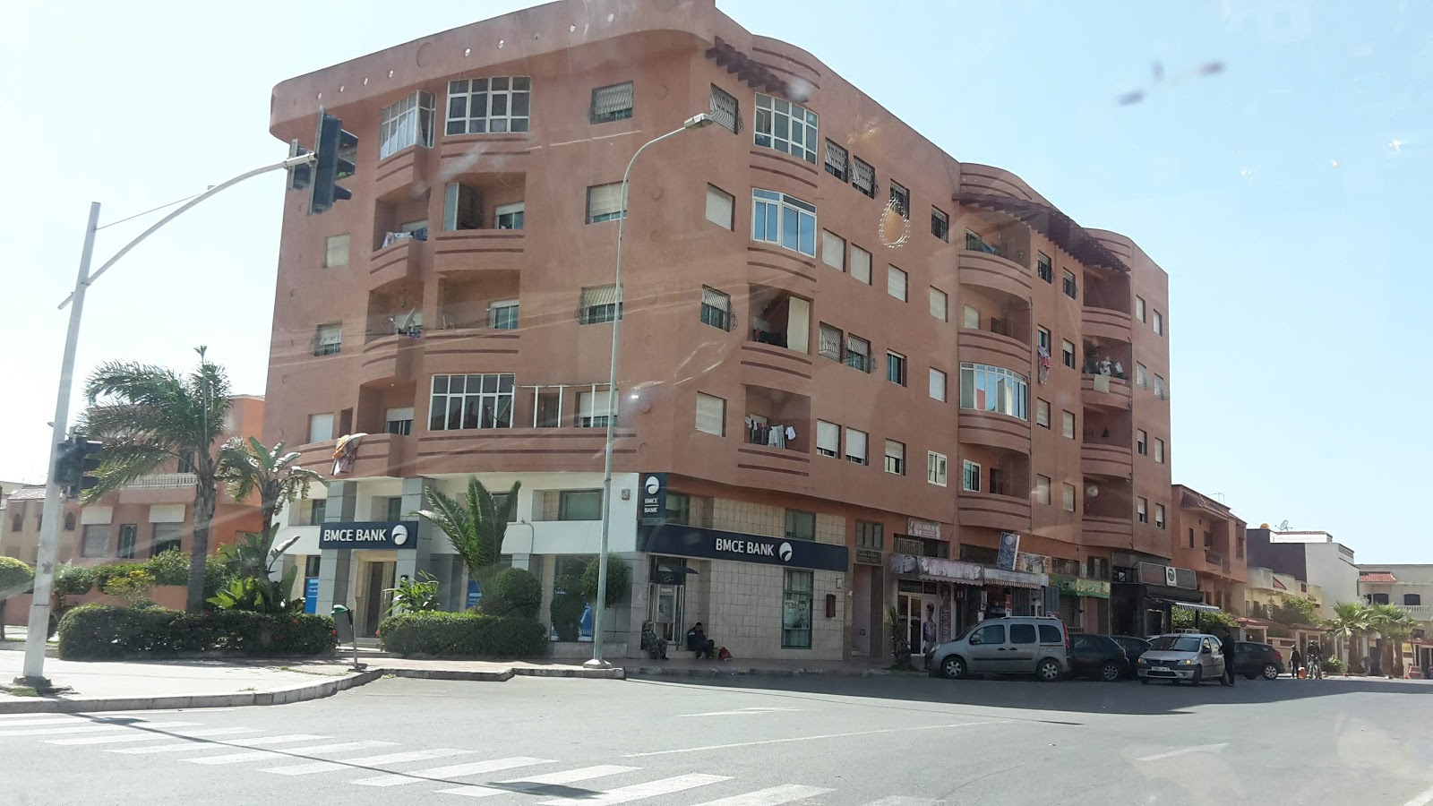 Madani Parfumerie-Coiffure-Esthetique