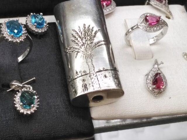 Boutique de bijoux "chez HASSAN" - Sidi Zouine - +212 606-182208