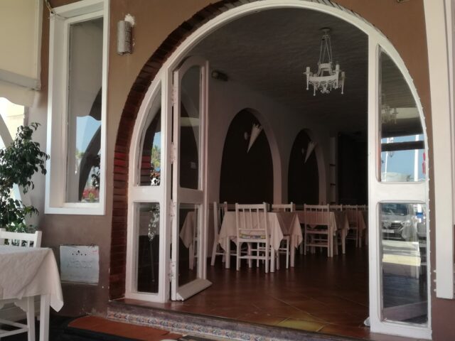 Coin chaud - Martil - +212 5396-89788