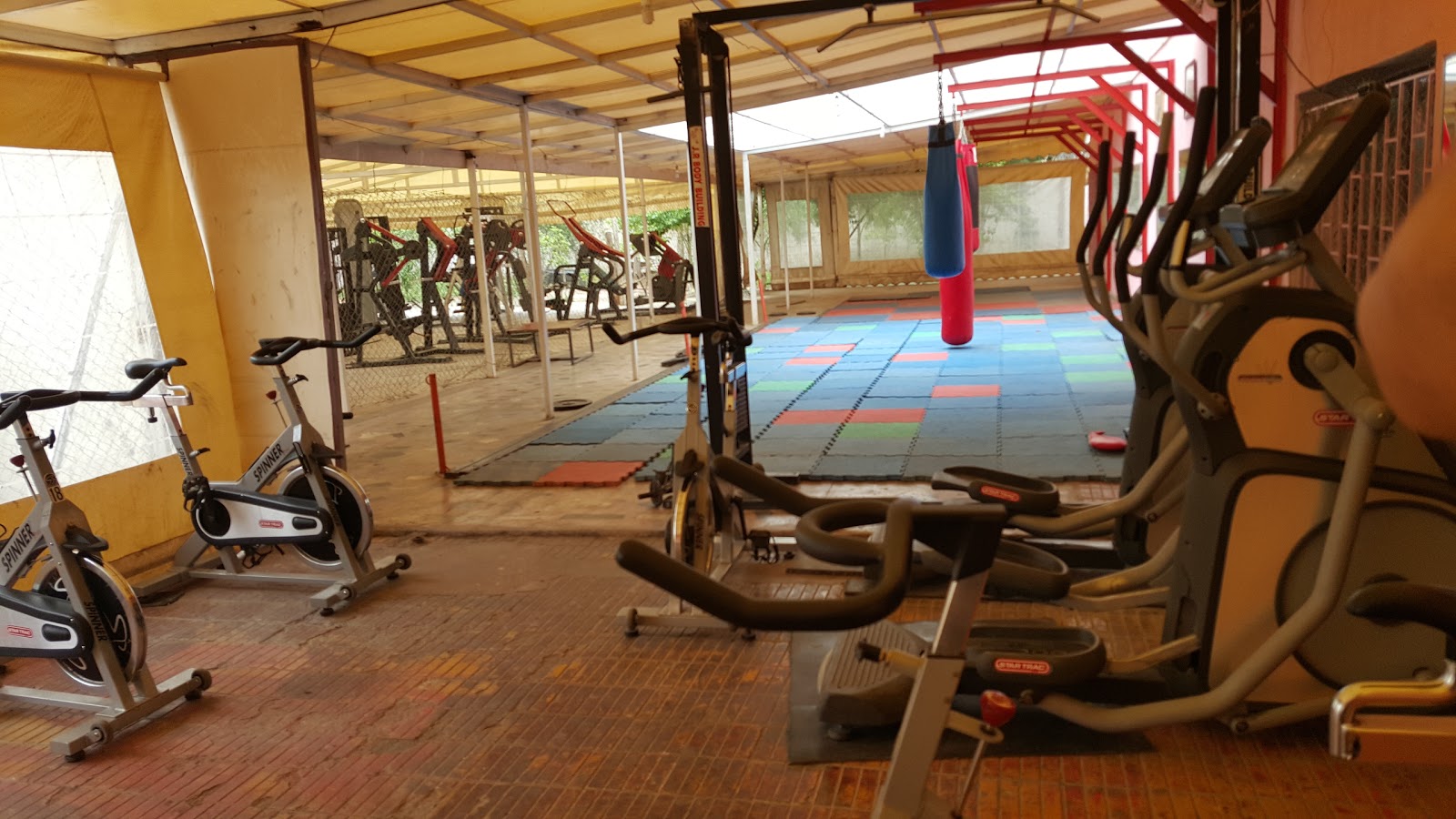 Association Club Maghrib El Aoussat De Sport - Fès