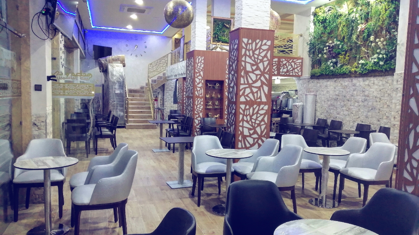 مقهى ومطعم بيت الياسمين